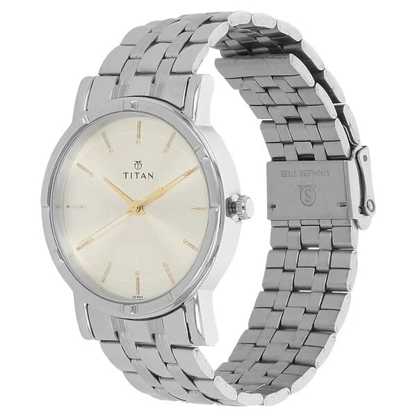 Titan Karishma Quartz Analog Silver Dial Silver Stainless Steel Strap Watch For Men nn1639sm01
