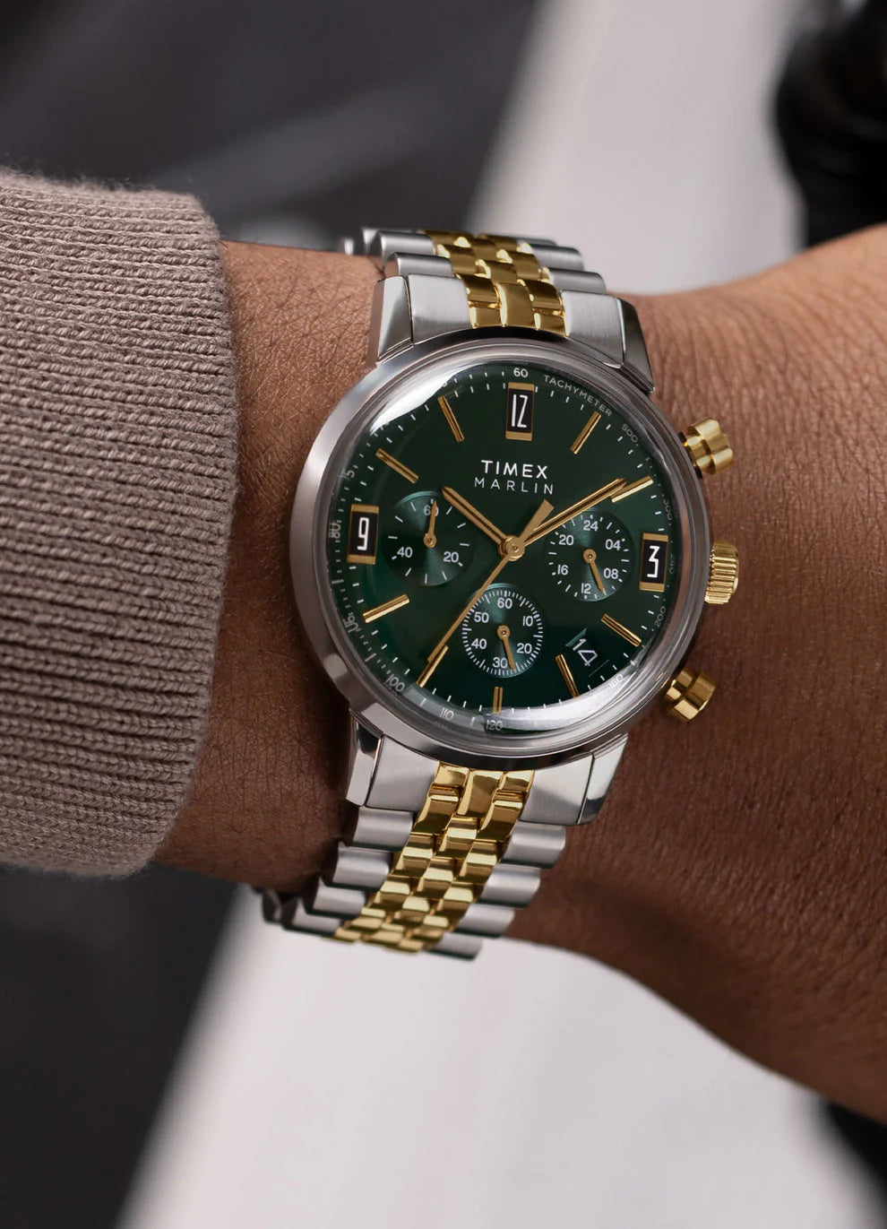 TIMEX Marlin Men Green Round Dial Analog Watch - TW2W60000UJ