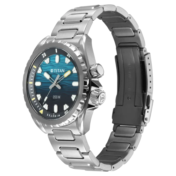 Titan Zero Hour Diver's 200m Quartz Analog Blue Dial Silver Stainless Steel Strap Watch For Men 10068km01