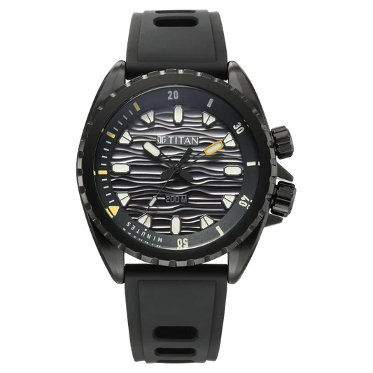 Titan Zero Hour Diver's 200m Quartz Analog Black Dial Black FKM Strap Watch For Men 10068np01