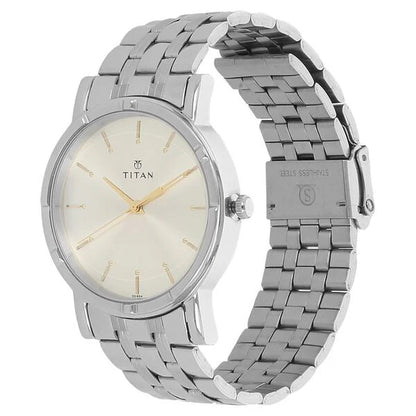 Titan Karishma Quartz Analog Silver Dial Silver Stainless Steel Strap Watch For Men nn1639sm01
