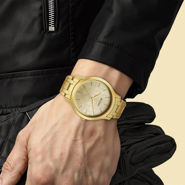 Titan Karishma Quartz Analog Champagne Round Dial Golden Stainless Steel Strap Watch For Men NU1825YM03