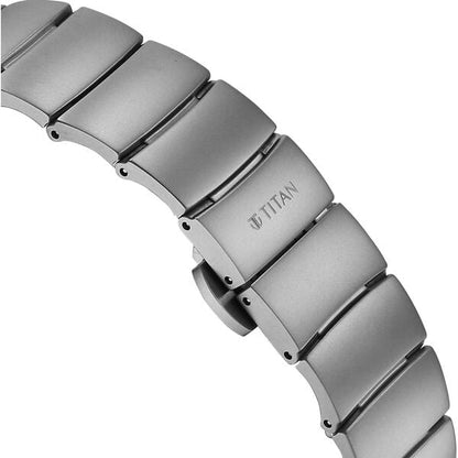 Edge Squircle Titanium Grade 5 Quartz Analog Matte Grey Dial Titanium Strap Watch For Men 1841tm01