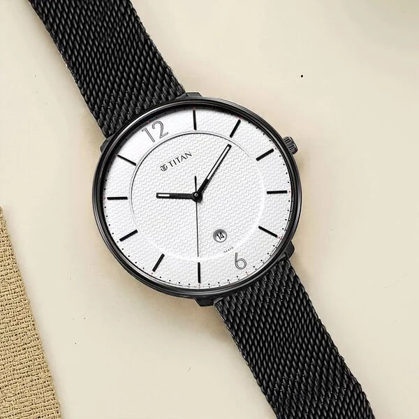 Titan Minimals White Analog with Date Stainless Steel Strap watch for Men nu1849nm01