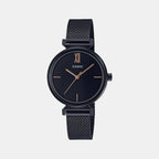 Enticer Women Quartz Black Dial Analog Mesh Watch A2126