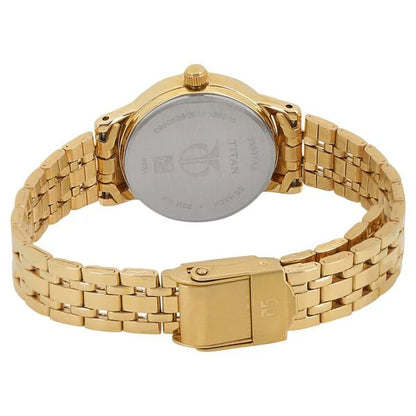 Titan Quartz Analog Champagne Round Dial Golden Stainless Steel Strap Watch For Women nt2593ym01
