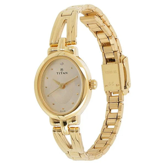 Titan Quartz Analog Champagne Dial Golden Stainless Steel Women - nm2594ym01