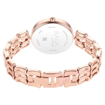 Titan Raga Chic Mother Of Pearl Dial Women Watch With Metal Strap nt2659wm01