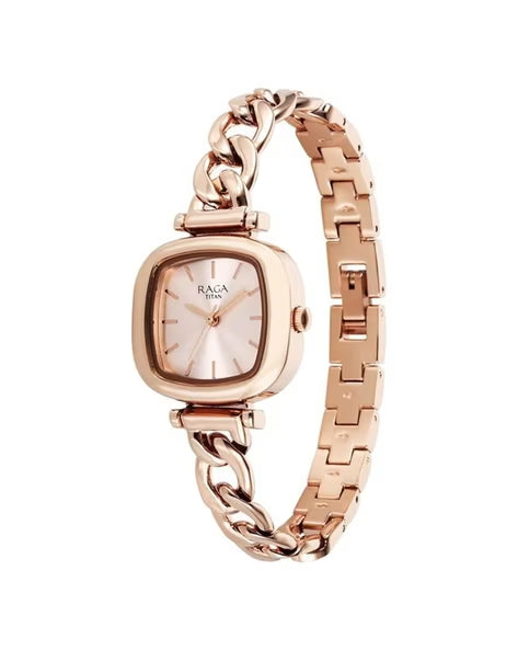Titan Raga Showstopper Quartz Analog Rose Gold Dial Metal Strap Watch For Women nu95302wm01