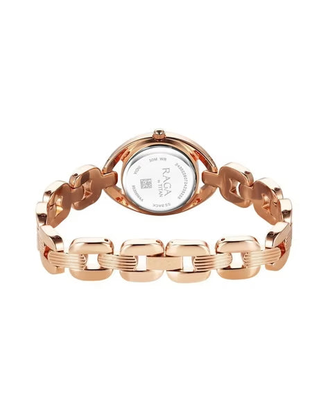 Titan Raga Showstopper Quartz Analog Pink Dial Metal Strap Watch For Women nu95306wm01