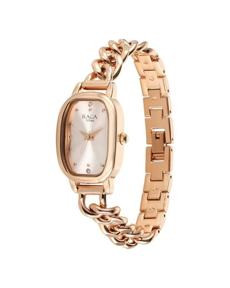 Titan Raga Showstopper Quartz Analog Rose Gold Dial Metal Strap Watch For Women nu95309wm01