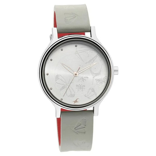 Fastrack I Love Me Quartz Analog Silver Dial Leather Strap Watch for Girls NS6189SL03