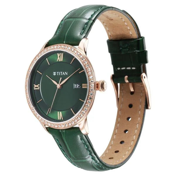 Titan Bright Leathers Green Dial Analog with Date Leather Strap Watch for Women nt95247wl02