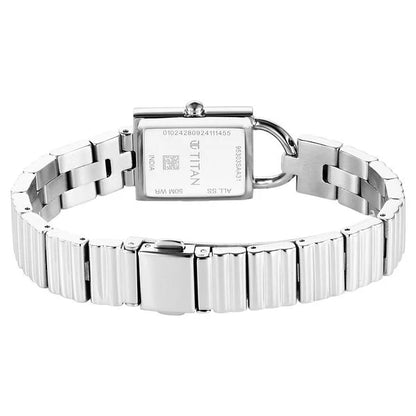 Titan Metro Quartz Analog Blue Dial Stainless Steel Strap Watch For Women nu95303sm01 Women's Watch