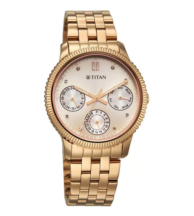Sports Fashion Quartz Women 42.5 mm NU2765WM02