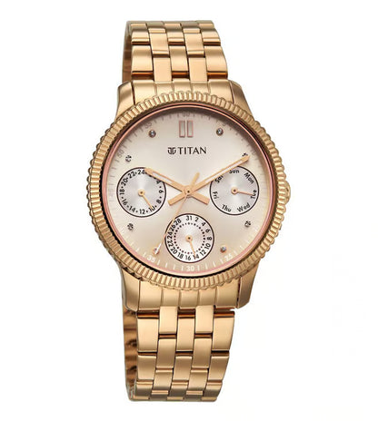 Sports Fashion Quartz Women 42.5 mm NU2765WM02