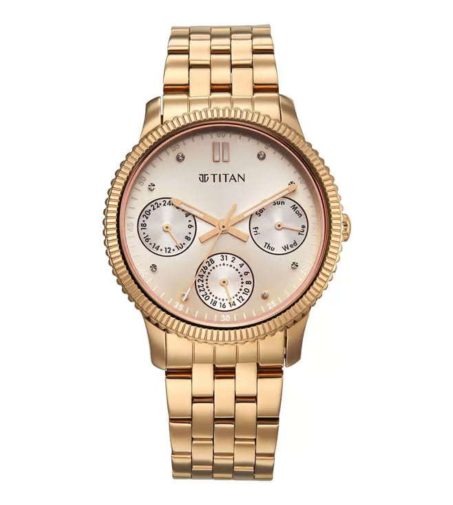 Sports Fashion Quartz Women 42.5 mm NU2765WM02