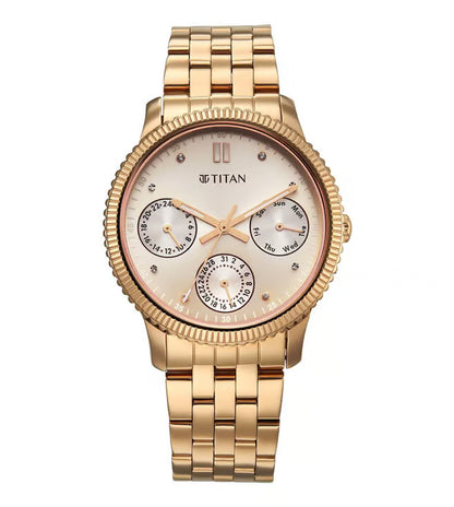 Sports Fashion Quartz Women 42.5 mm NU2765WM02