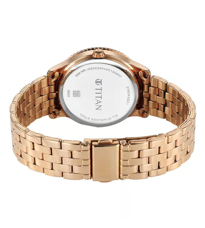 Sports Fashion Quartz Women 42.5 mm NU2765WM02