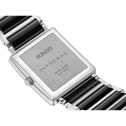 Integral Diamonds  R20255712