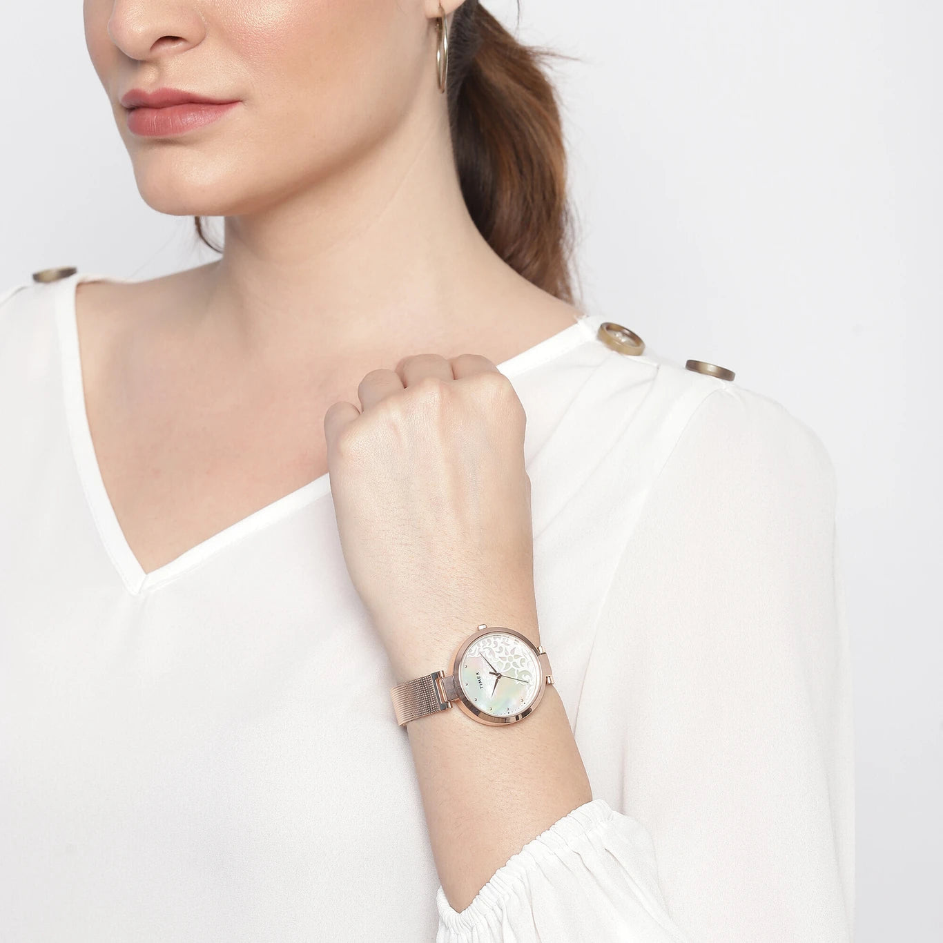 Timex Fashion Women's Mother of Pearl Dial Round Case 3 Hands Function Watch -TW000X220